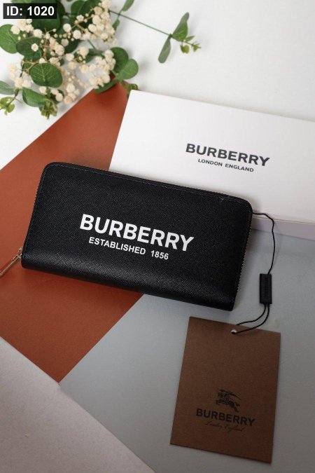 جزدان فراطة كبير - ماركة شامل علبة - Burberry