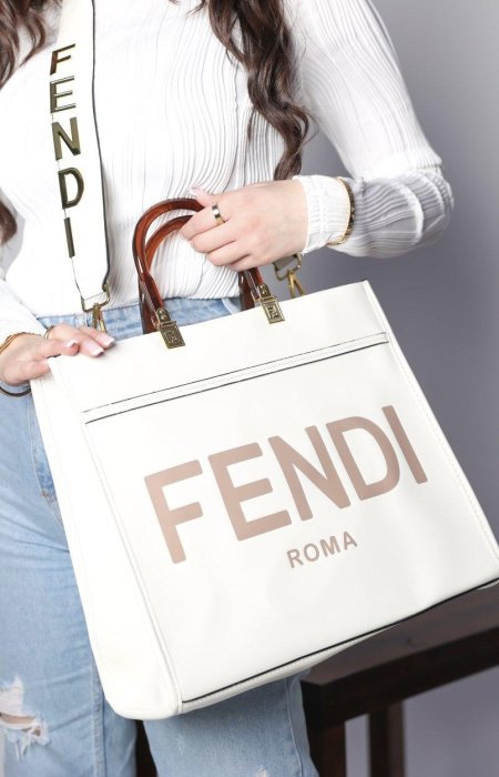 شنطة - Fendi sunshine - كريمي