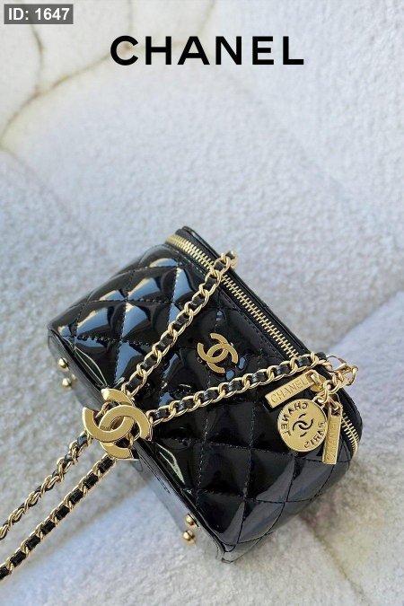 شنطة - Chanel Mini Box / ميني كروس